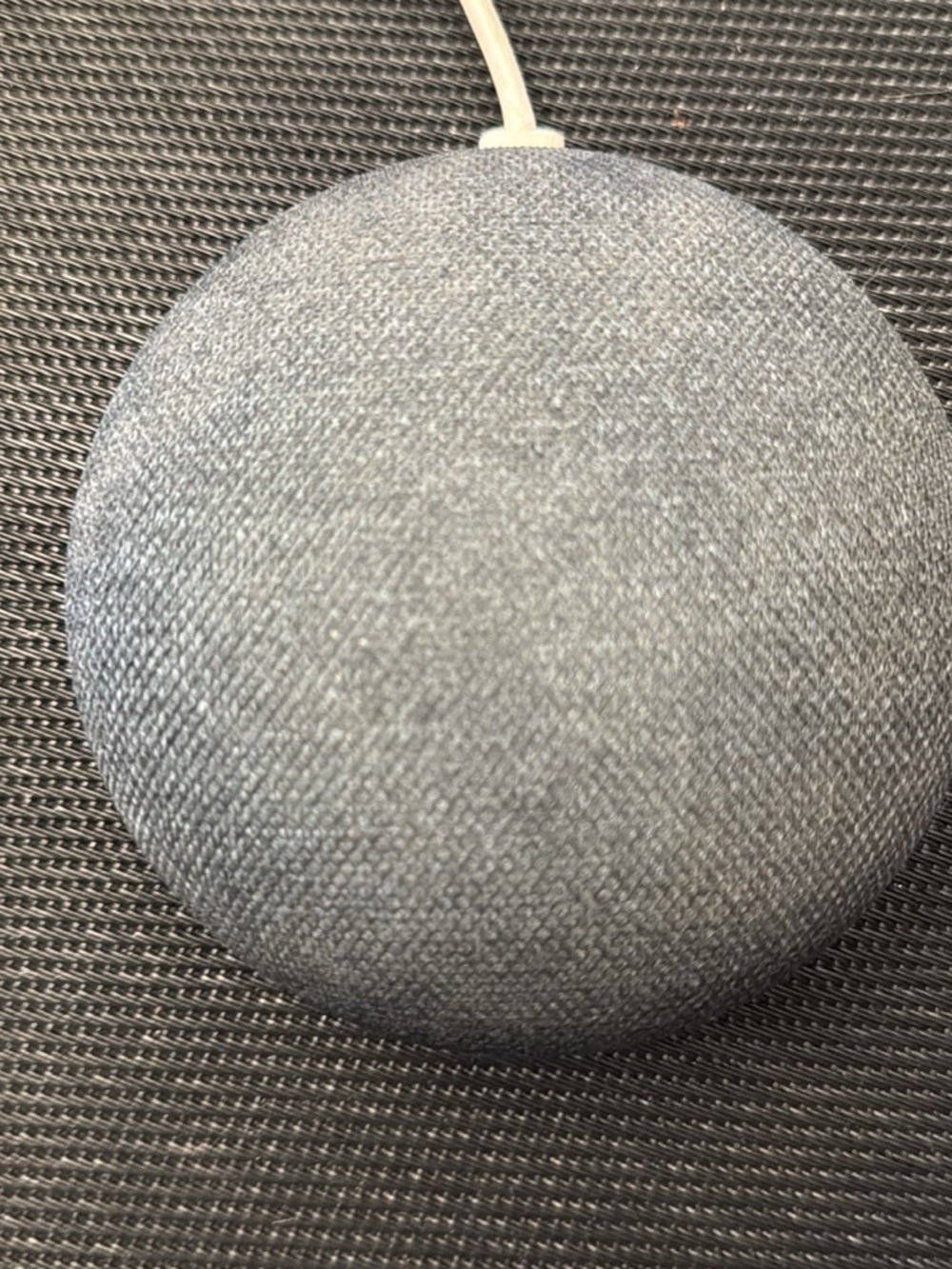 Google home mini Speaker in Heather Gray